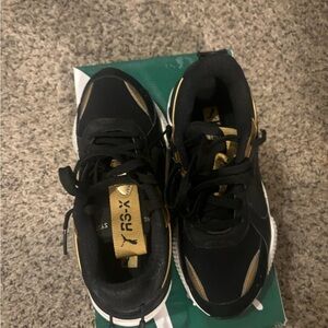 Puma RS-X Kids Sneakers in Black and Gold